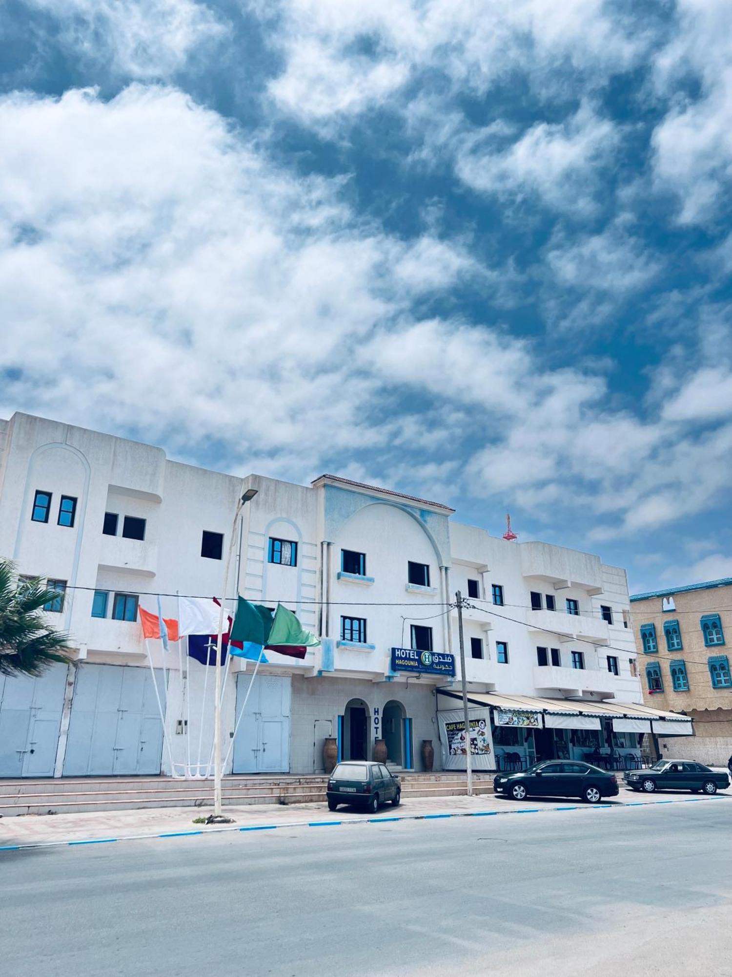 טן-טן Hagounia Hotel מראה חיצוני תמונה